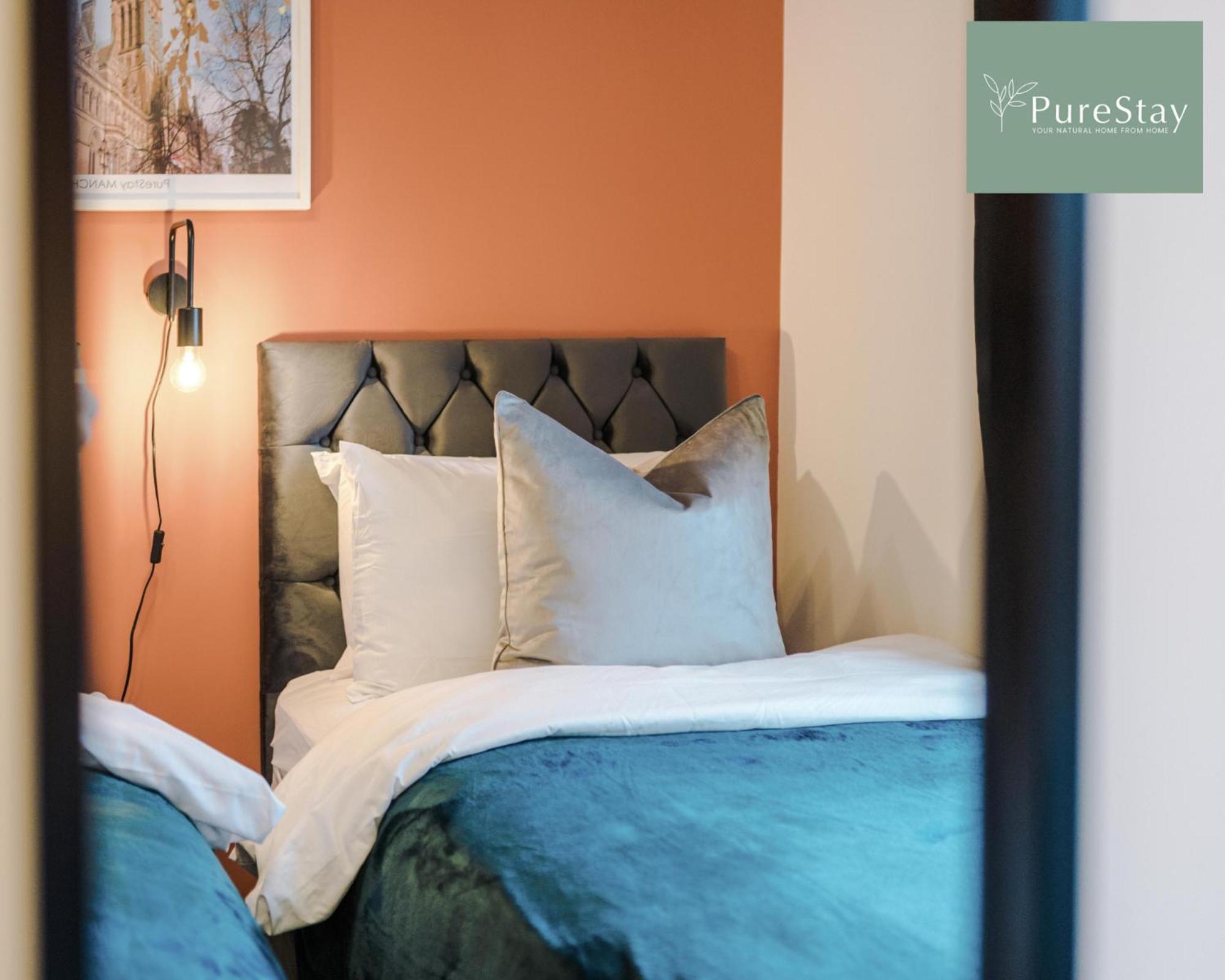 Stunning Five Bedroom Manchester House With Free Parking By Purestay Short Lets & Serviced Accommodation Exteriör bild