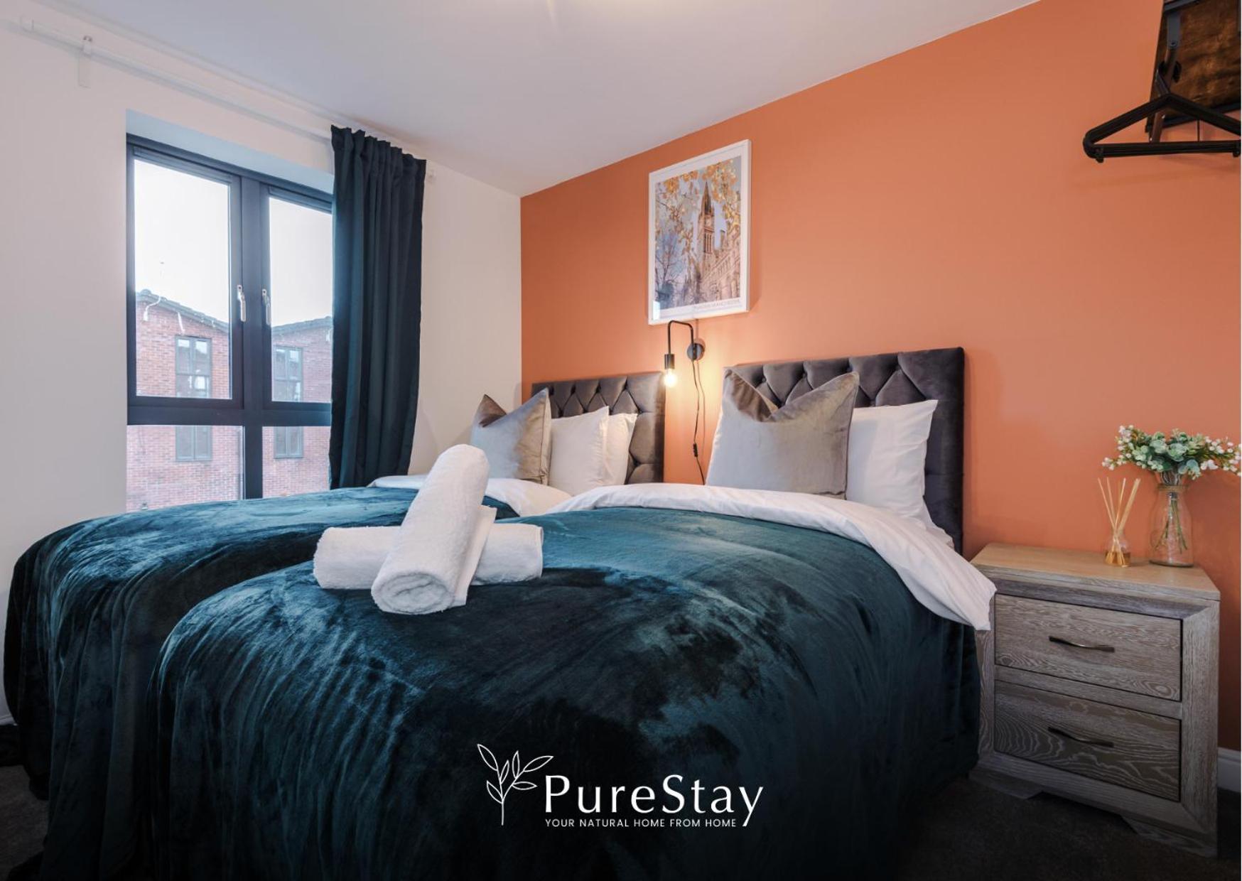 Stunning Five Bedroom Manchester House With Free Parking By Purestay Short Lets & Serviced Accommodation Exteriör bild
