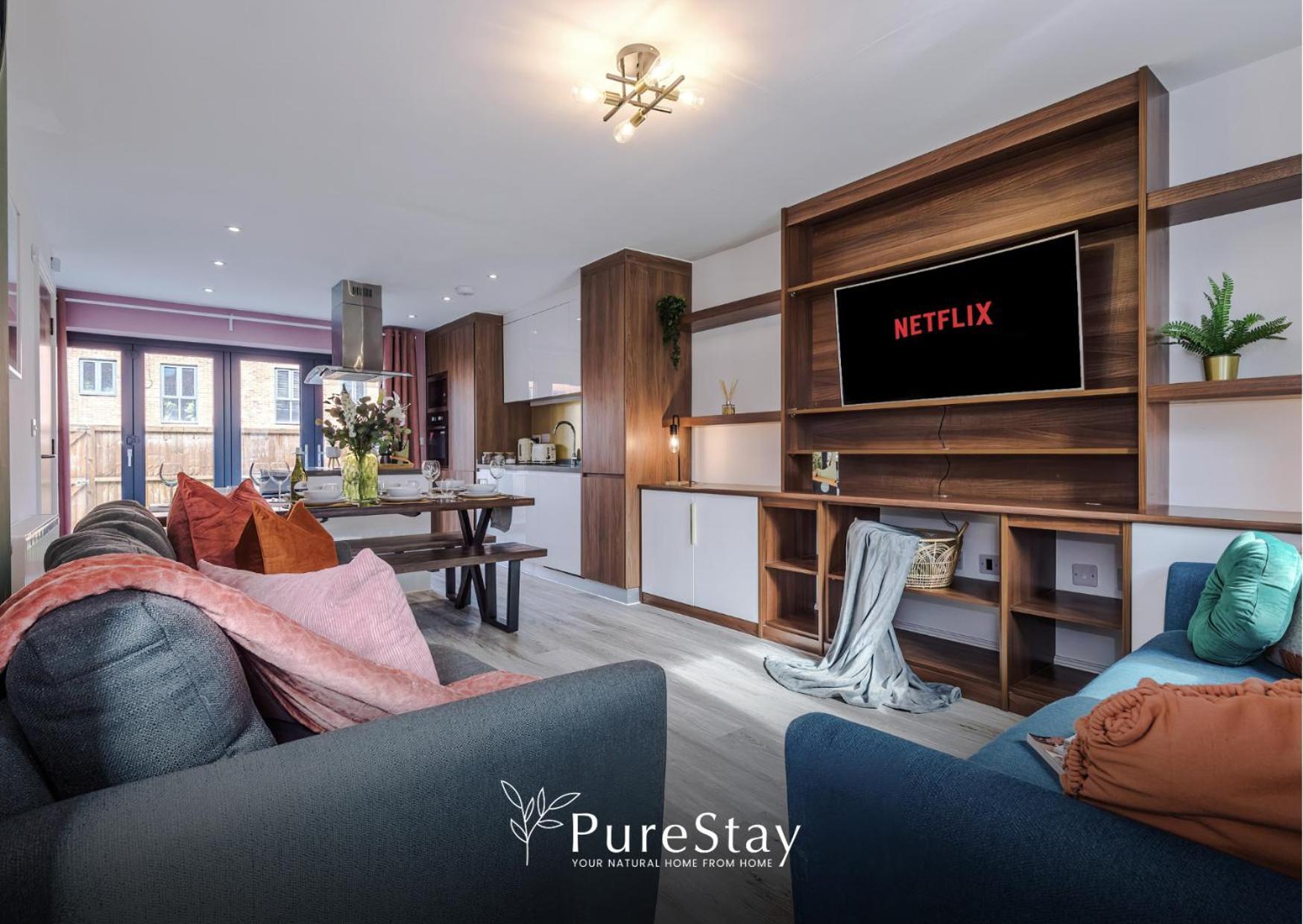 Stunning Five Bedroom Manchester House With Free Parking By Purestay Short Lets & Serviced Accommodation Exteriör bild